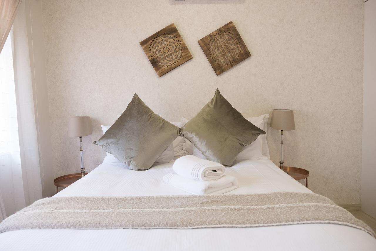 Comfort Guest House Pretoria-Noord Esterno foto
