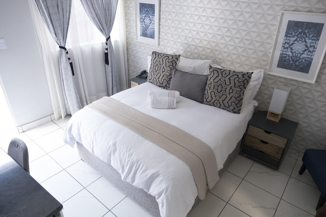 Comfort Guest House Pretoria-Noord Esterno foto